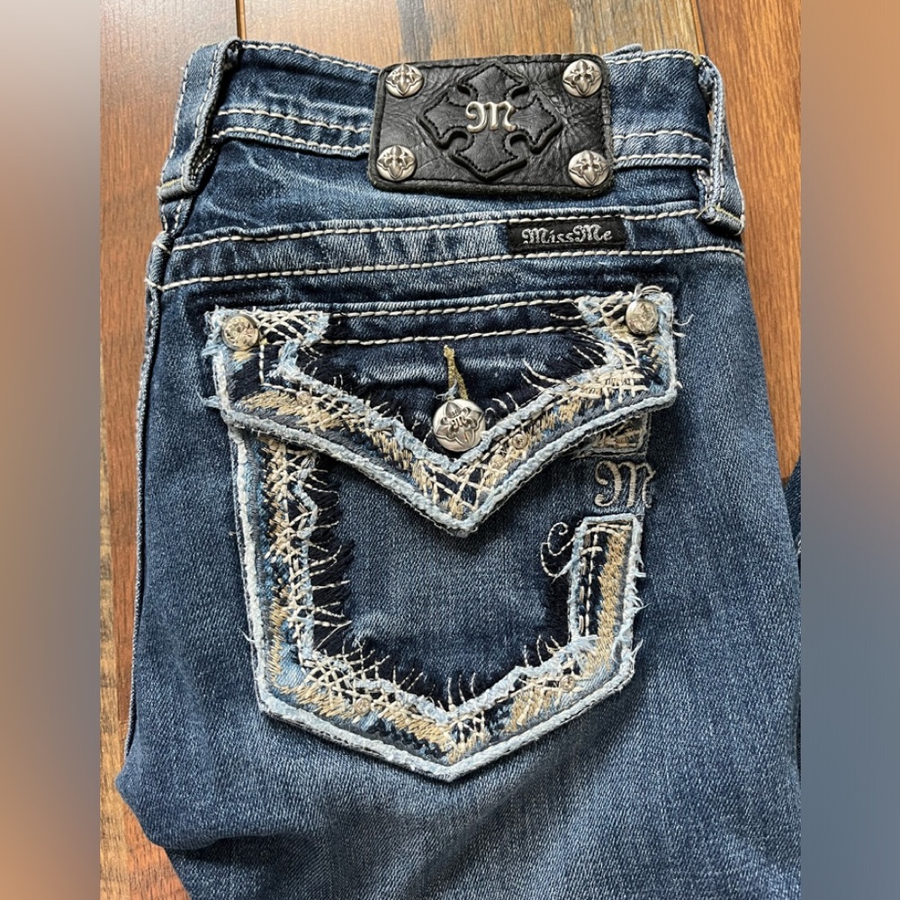 Miss Me boot cut jeans